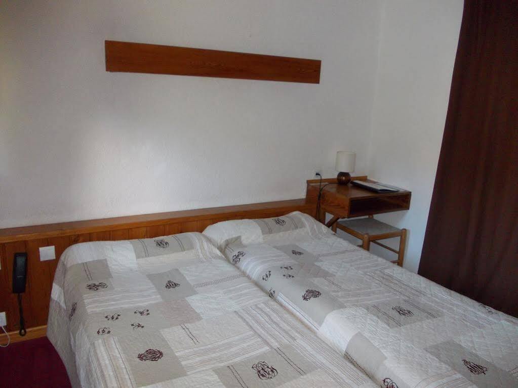 Hotel Le Grand Tetras Saint-Vérand Esterno foto